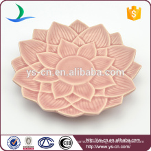Plato de cerámica rosado al por mayor con diseño de la flor
